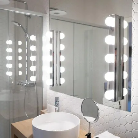 Bella Vista Bed & Breakfast 2*