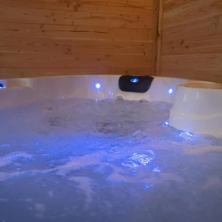 Bella Vista 2* 팔켄뷔르흐안더횔