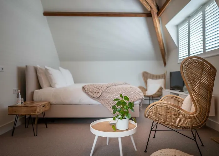 Bella Vista 2* 팔켄뷔르흐안더횔